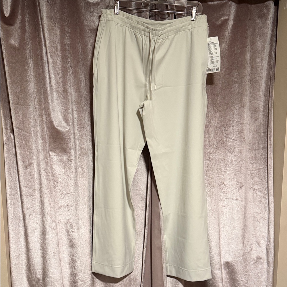 Lululemon Straight Leg Bone Color MR Luxtreme Pants Regular  Size XL